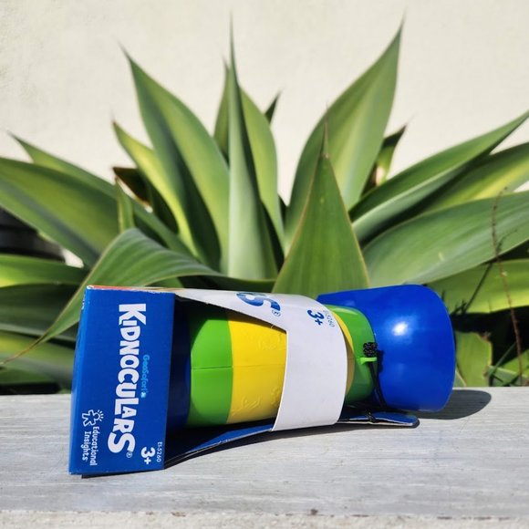 NEW BINOCULARS SAFARI CAMPING EXPLORER EDUCATIONAL INSIGHTS STEM SCIENCE TOY - Picture 5 of 12